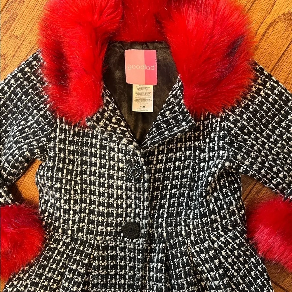 Goodlad Stylish Black and White Coat with Red Fur Accents Coat Girls Sz 4